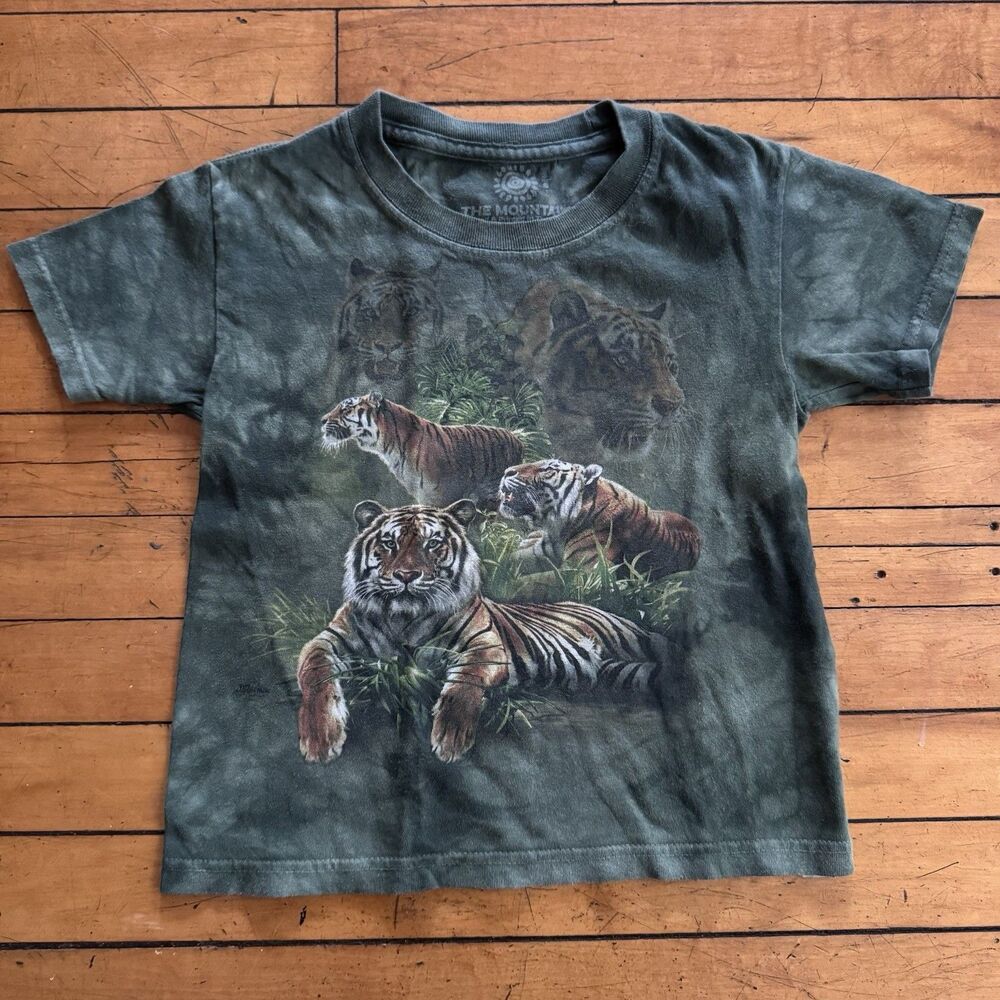 The Mountain Graphic T-shirt 90s Nature Youth Small Kids Tiger Green Nature Tee